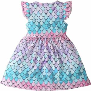 Vue arrière de la robe sirène , montrant sa coupe fluide et son design soigné.