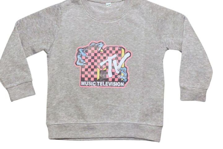 Sweat pour enfant MTV avec grand logo rétro, inspiré de la pop culture des années 90.
