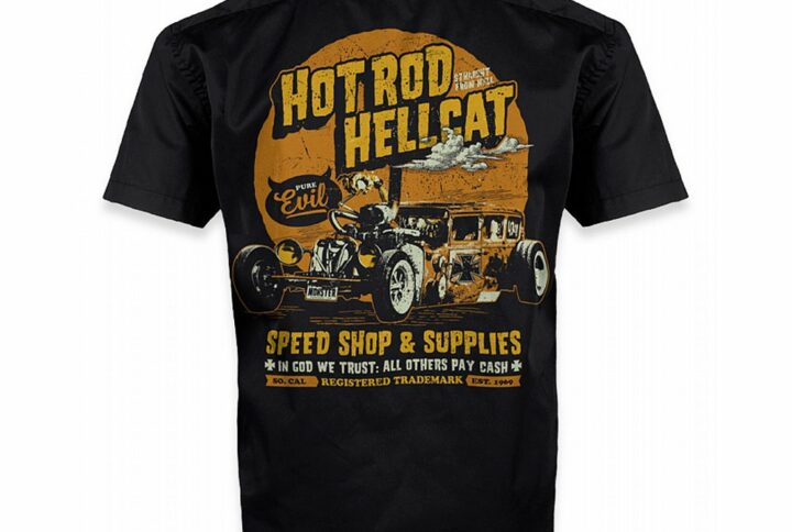 Dos de la chemise Hotrod Hellcat avec grand imprimé "In God We Trust".