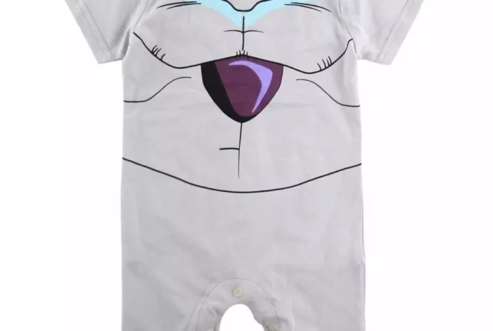 Pyjama Manga Bébé inspiré des années 90, design impression digitale 3D fidèle à un grand conquérant intergalactique.