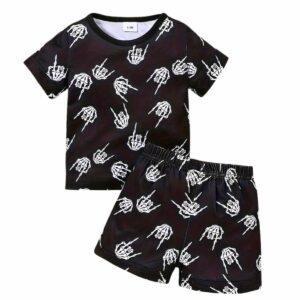 ensemble bébé t-shirt squelette et short noir présenté à plat, vue de face