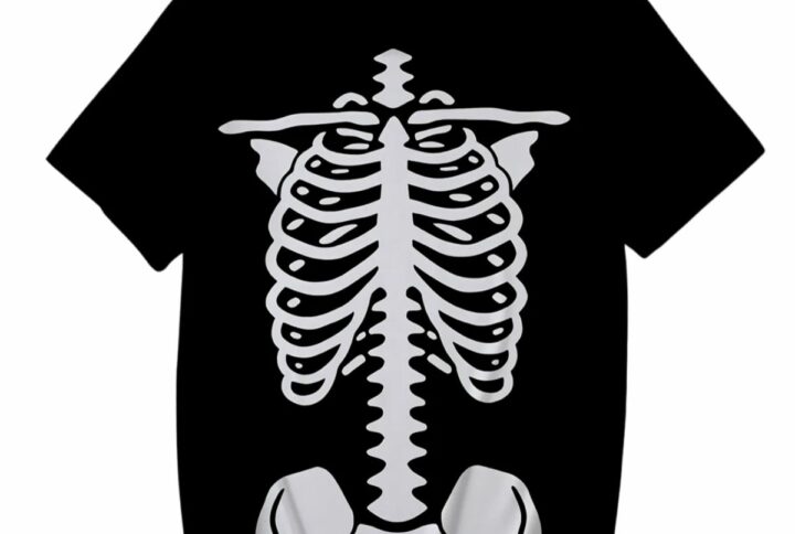 T‑shirt enfant noir squelette 3D vu de face
