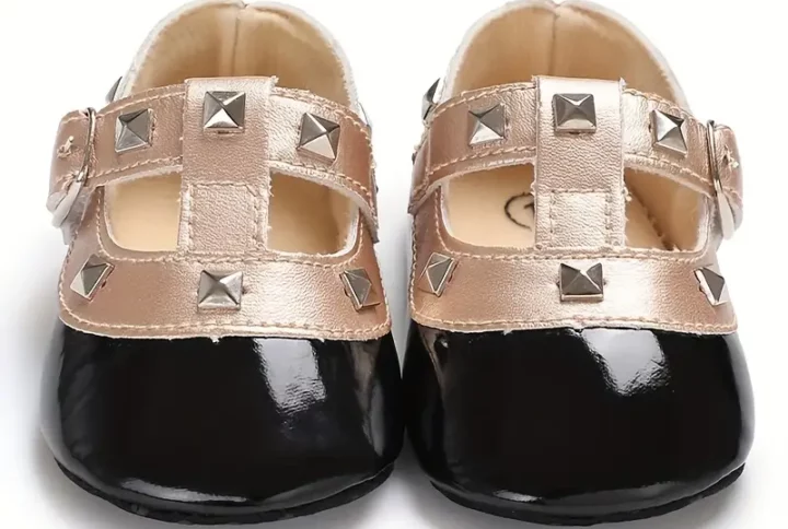 Chaussures bébé noir Midnight Mary-Jane vue de face