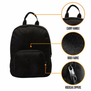 Gros plan sur les finitions et le design du mini-sac à dos Dead Again style gothique